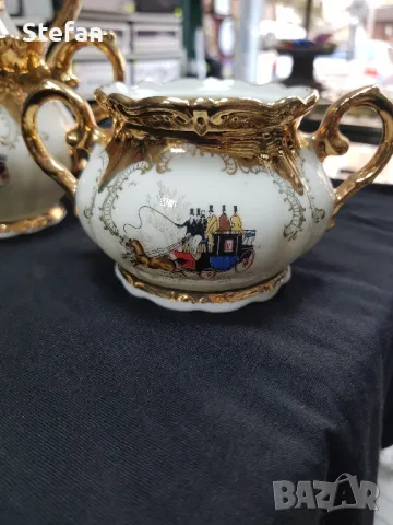 порцеланов сервиз за кафе, снимка 4 - Антикварни и старинни предмети - 48403230