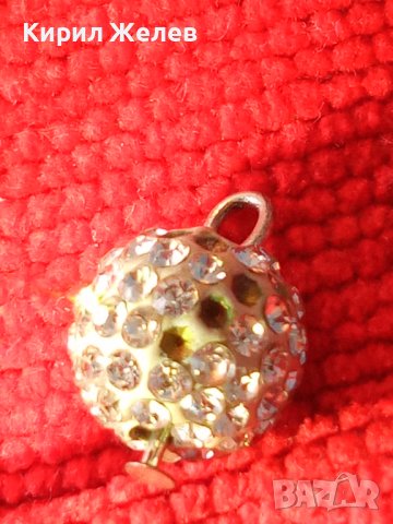 ПОСРЕБРЕНА АРТ ВИСУЛКА МЕДАЛЬОНЧЕ с ИСКРЯЩИ КРИСТАЛЧЕТА и  БЯЛ ЕМАЙЛ 22101, снимка 2 - Колиета, медальони, синджири - 40532122