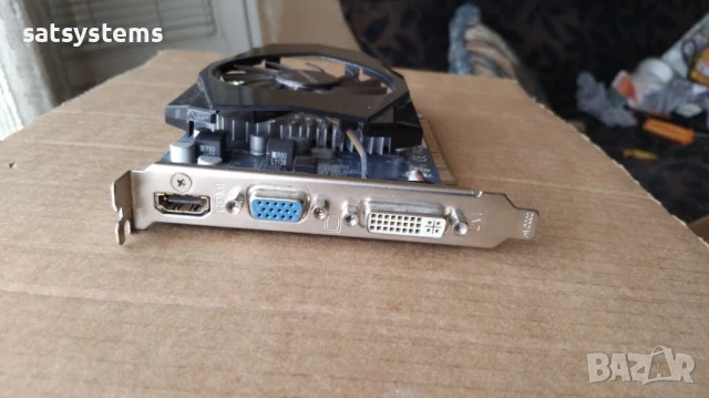 Видео карта NVidia GeForce Gigabyte GT430 HDMI 2048MB GDDR3 128bit PCI-E, снимка 2 - Видеокарти - 50505143