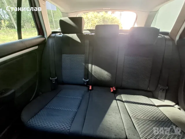 VW Golf 6 комби 1.6 105кс 2011г, снимка 14 - Автомобили и джипове - 56047209