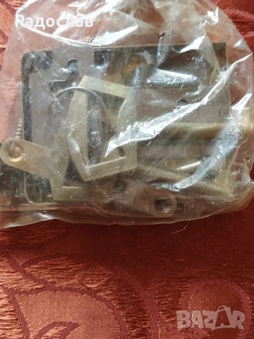 стара брава за мебели