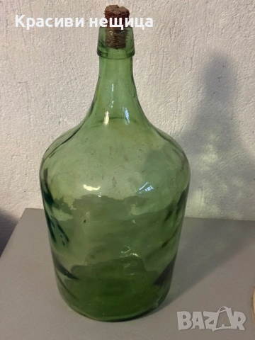 Стъклен зелен стъклен дамаджан