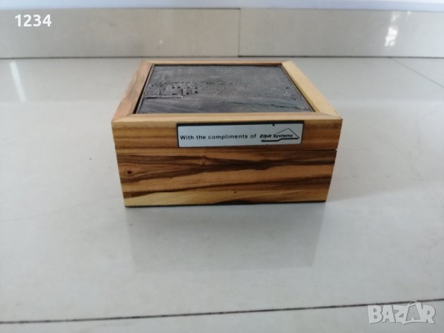 Дървена кутия 11 х 11 h 5 cm. , снимка 2 - Други стоки за дома - 37551438