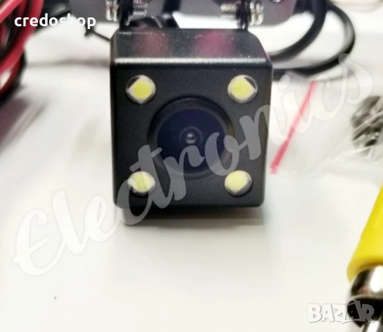 Висок клас Камера за задно виждане/паркиране - LED диоди, квадратна