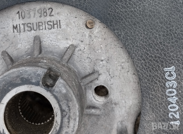 волан Mitsubishi Pajero 2007>, 1037982, снимка 4 - Аксесоари и консумативи - 44515039