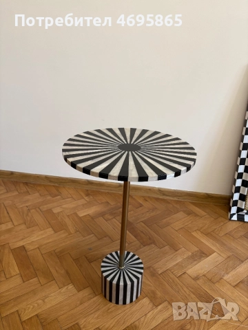 Помощна масичка