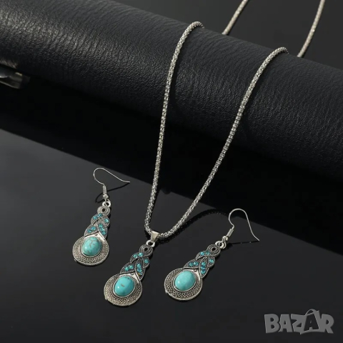 Комплект колие и обеци с тюркоази, снимка 3 - Бижутерийни комплекти - 44581797