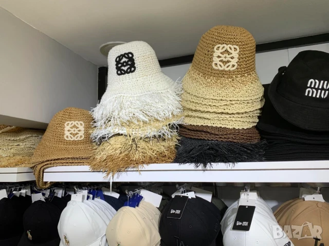 плажни шапки/ каперси miu miu celine loewe , снимка 4 - Шапки - 50970350