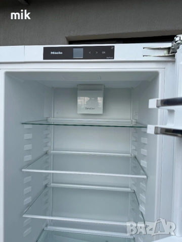 Хладилник с фризер за вграждане Миеле No Frost Инвертор , снимка 8 - Хладилници - 54074874