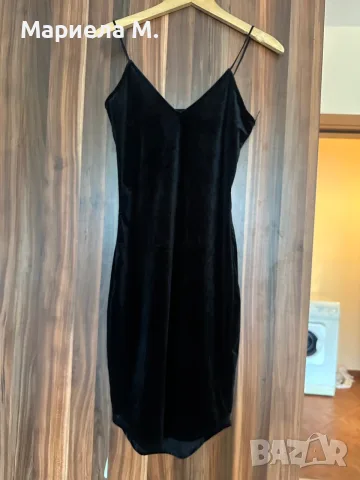 Zara плюшена рокля, ХС, нова