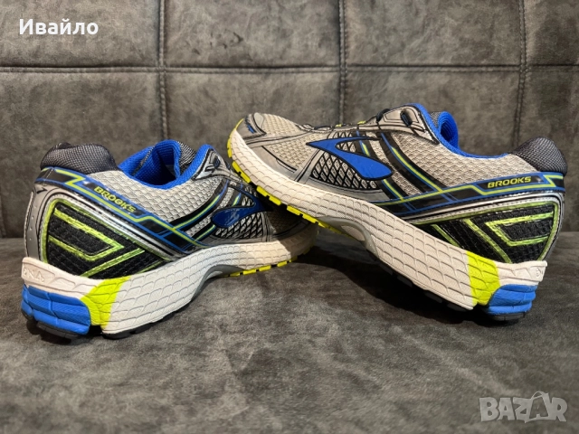 Brooks Adrenaline GTS 15., снимка 4 - Маратонки - 51838988