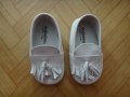 Официални бебешки бели обувки от естествена кожа, 19 номер, подходящи за кръщенка/кръщене, снимка 1 - Бебешки обувки - 39127459