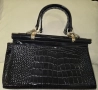 Елегантна дамска черна чанта лак, снимка 5