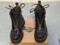 Боти Dr. Martens Sinlar, Dark Toupe, Orleans, снимка 6