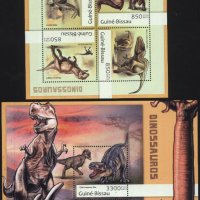 Чисти блокове Фауна Динозаври 2012 от Гвинея - Биссау, снимка 1 - Филателия - 38443927