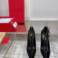 Valentino (реплика) 64, снимка 8 - Дамски обувки на ток - 44518331
