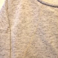 Подарявам страхотна спортна блуза, С-М, отлична, снимка 2 - Блузи с дълъг ръкав и пуловери - 39504731