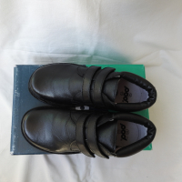 Детски кожени боти черни обувки с лепки POD Footwear НОВИ (35), снимка 5 - Детски боти и ботуши - 44718208