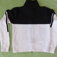 Машинно плетена жилеткав черно и бяло с цип, размер М, снимка 6 - Жилетки - 36662084