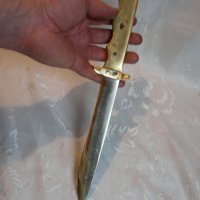  Колекционерски нож с бронзова дръжка , снимка 1 - Други ценни предмети - 30846219