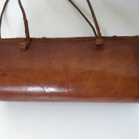 Винтидж френска чанта от 60-те естествена кожа цвят коняк, снимка 2 - Чанти - 29939273