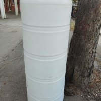 Вертикален резервоар 500 литра с размери 60/165см, снимка 1 - Бидони, бурета и бъчви - 33802291
