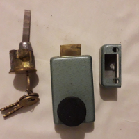 Продавам нови,неползвани брави, снимка 9 - Други стоки за дома - 43172894