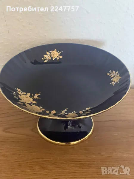 Фруктиера  порцелан кобалт с позлата , снимка 1