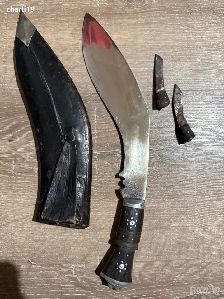 Индийски нож КУКРИ, снимка 1
