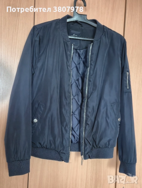 Дамско яке тип бомбър , снимка 1