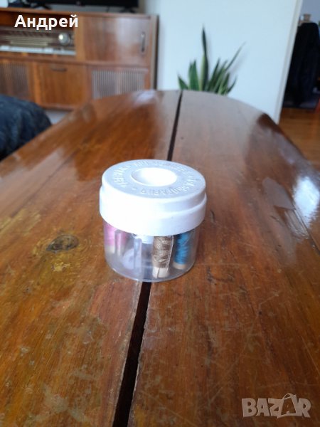 Стара кутия,несесер за шивашки макари,конци, снимка 1