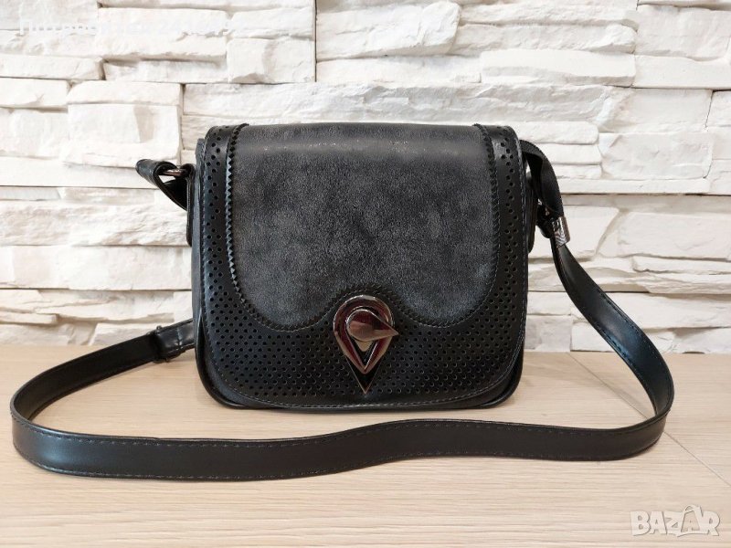 Кожена дамска чанта LORETTA, снимка 1