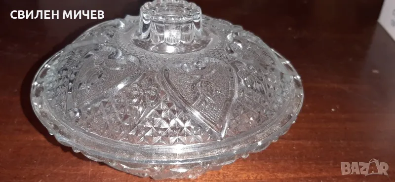 Стъклена бонбониера, снимка 1