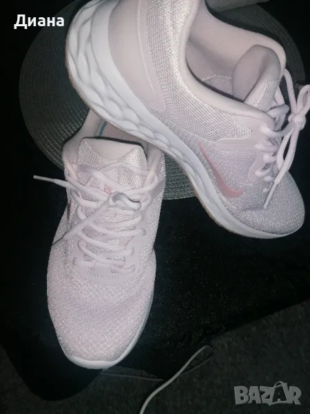 Дамски маратонки Nike , снимка 1