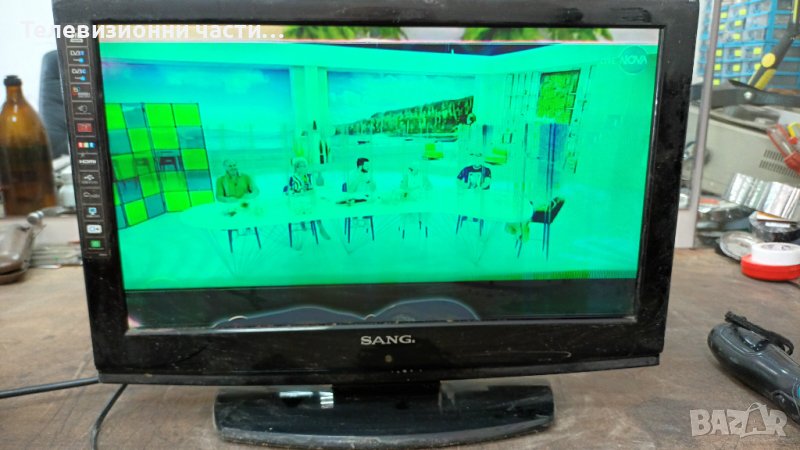 Sang 19844 с дефектна матрица-17IPS16-4 V1 020210/17MB62-2.2 200911/LC185WH1(TL)(G1), снимка 1