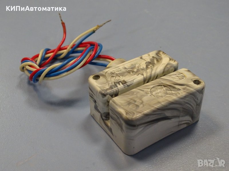 Безконтактен датчик КВД-3-12, снимка 1