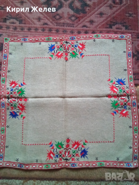 Каре старо бродирано 44083, снимка 1