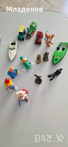 Играчки Kinder surprise .
