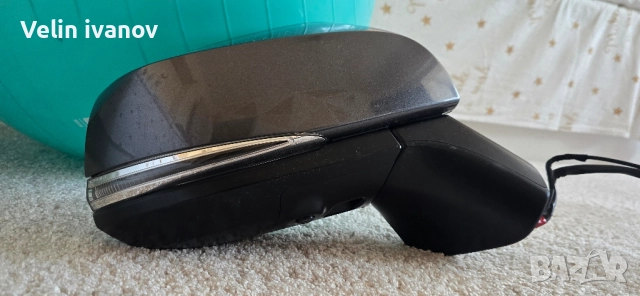 дясно огледало за рав 4, снимка 2 - Части - 52399714