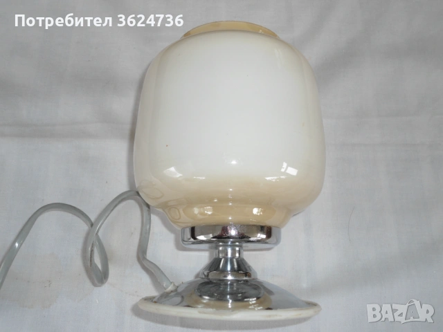 Настолна нощна лампа, снимка 3 - Настолни лампи - 53243469