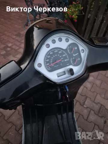vespa 300 GTS spot , снимка 10 - Мотоциклети и мототехника - 56330648