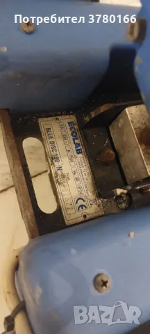 еднодискова машина за подове , снимка 2 - Други машини и части - 48169433