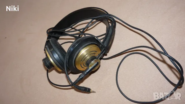 AKG  K141 STUDIO, снимка 3 - Слушалки и портативни колонки - 50060439