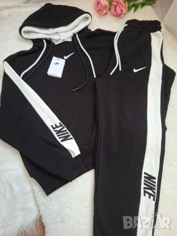 дамски екипи Nike , снимка 7 - Спортни екипи - 51564613