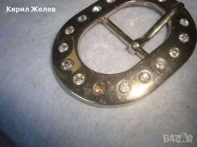 СТИЛНА СРЕБРИСТА с ИНКРУСТИРАНИ ФАСЕТИРАНИ КРИСТАЛИ МОДНА АРТ ТОКА за ДАМСКИ КОЛАН 31139, снимка 4 - Колани - 37994449