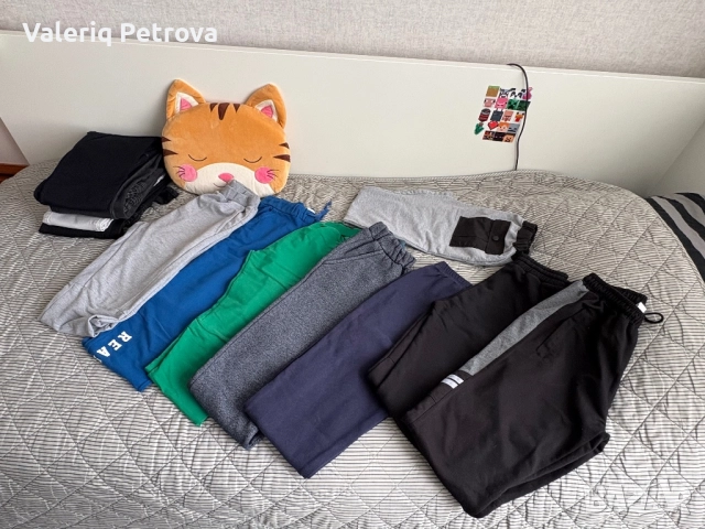 Детски долнища на анцунг, снимка 3 - Детски анцузи и суичери - 52029191