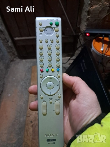 Телевизор Sony Bravia - Перфектно състояние, с оригинално дистанционно, снимка 5 - Телевизори - 53889644