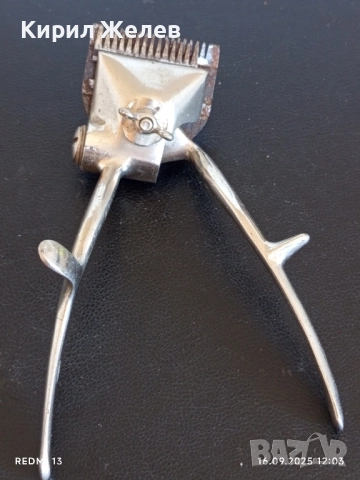 Винтидж ръчна машинка за подстригване с печат рядка за КОЛЕКЦИЯ 50583, снимка 3 - Други ценни предмети - 51730821