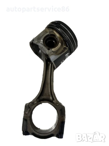 Бутало с биела за Toyota Avensis 2.0 D4D (2005) 