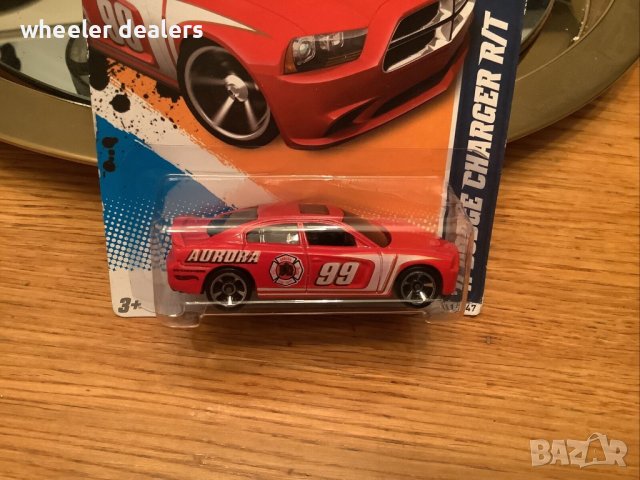 Метална количка Hot Wheels 11 Dodge Charger R/T, снимка 2 - Колекции - 40629775
